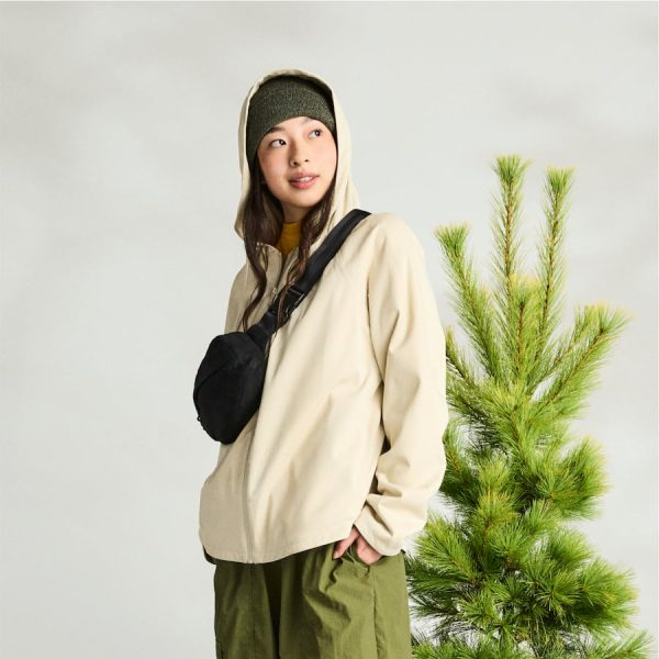 Lifestyle-Black-W_1c24f208-ed3f-4512-9f19-735402b4028f.jpg