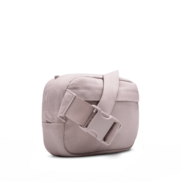 Shoreline2L-Gravitate-Buckle-Transparent.png