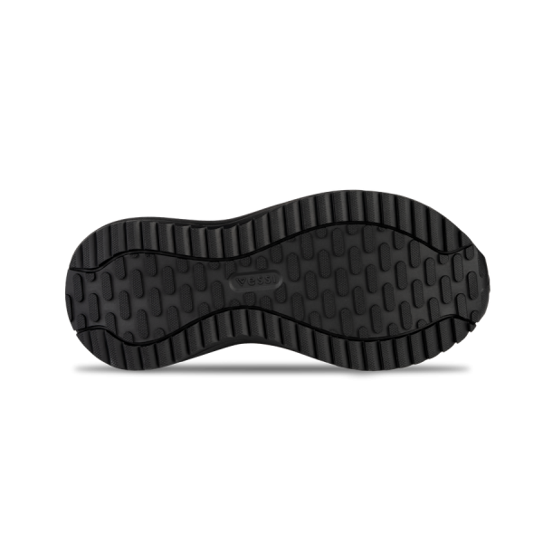 Stormburst-SpaceBlack-Sole-Transparent-WithShadow_ece42596-4067-45c2-94f0-424ba9bac78d.png
