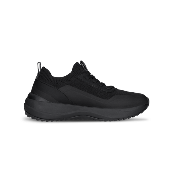 Updated_StormburstLow-Black-RightSideView-Transparent-WithShadow_648aa5df-90cc-4c73-8f3f-11a3c11343e4.png