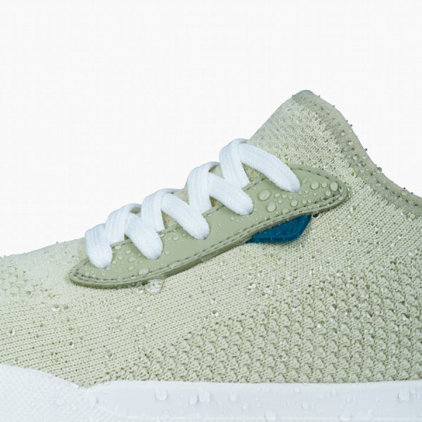 Weekend-LightSage-DetailShot-Mid.jpg