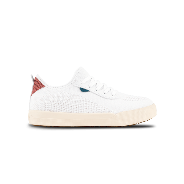 WeekendCanyonPink-SideView-Left-Transparent-WithShadow.png