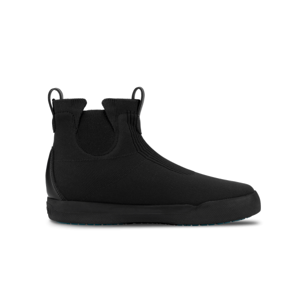 WeekendChelseaBoot-AllBlack-RightSideView-Transparent-WithShadow.png