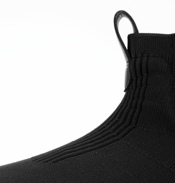 WeekendChelseaBoot-Black-DetailShots-Mid1.jpg