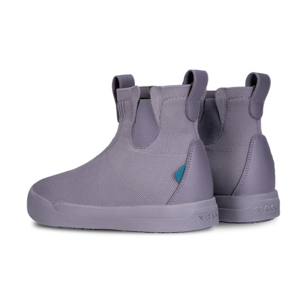 WeekendChelseaBoot-Granite-BackView-Transparent-WithShadow_bd00d088-0619-4c33-91e0-15f935d7e7ad.png