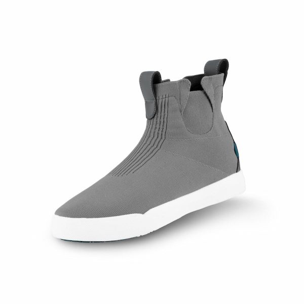 WeekendChelseaBoot-Grey-3_4View-WhiteBG-WithShadow.jpg