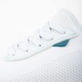 WeekendOnshoreBlue-DetailShot-Mid.jpg